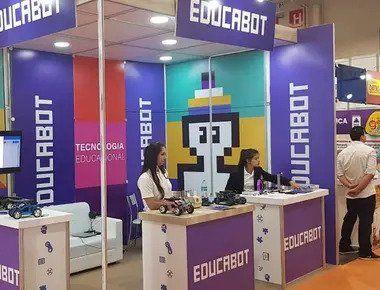 Educabot en la feria Bett en Brasil